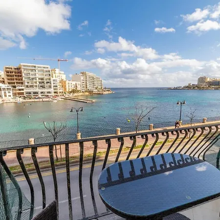 Superb Views Of Spinola Bay In Heart Of Stjulians-hosted By Sweetstay St. Julian's