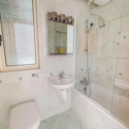 Superb Views Of Spinola Bay In Heart Of Stjulians-hosted By Sweetstay *