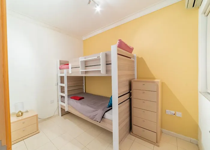 Superb Views Of Spinola Bay In Heart Of Stjulians-hosted By Sweetstay