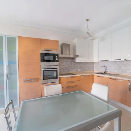 Apartment Superb Views Of Spinola Bay In Heart Of Stjulians-hosted By Sweetstay Saint Julian's